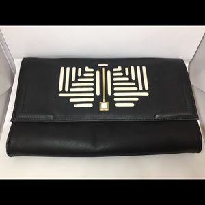 Danielle Nicole clutch